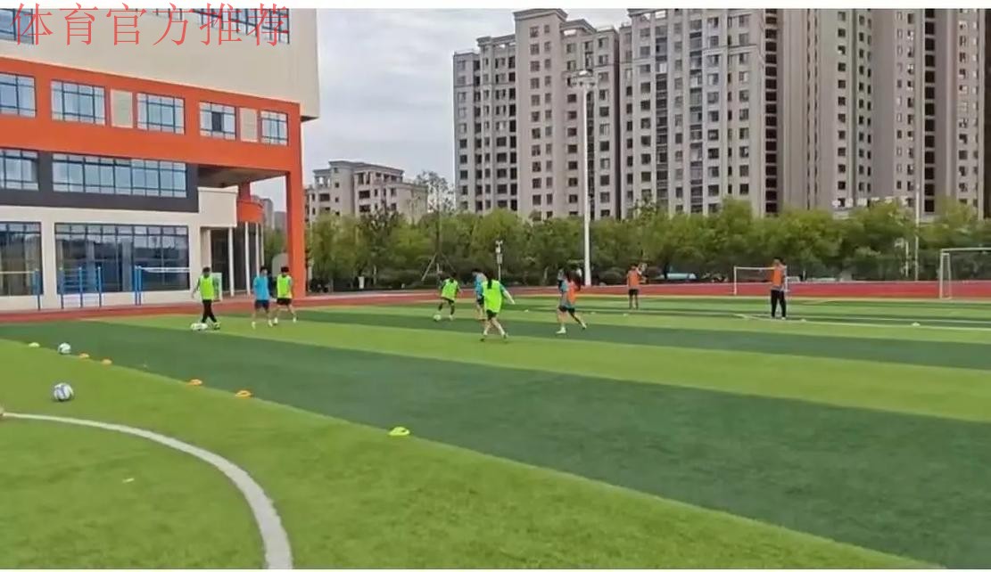 第二届FIFA-CFA商务管理培训班在西安举办 第二届FIFA-CFA商务管理培训班在西安举办